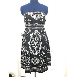 Silk White House Black Market Strapless Dress Sz 2